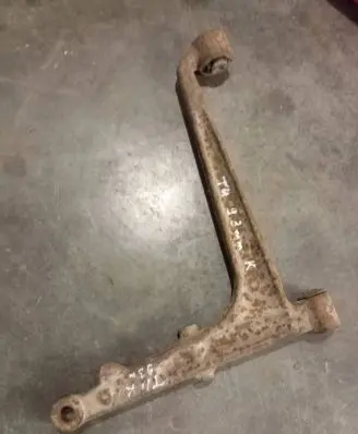 Volkswagen Transporter - Caravelle T4 Front lower control arm/wishbone