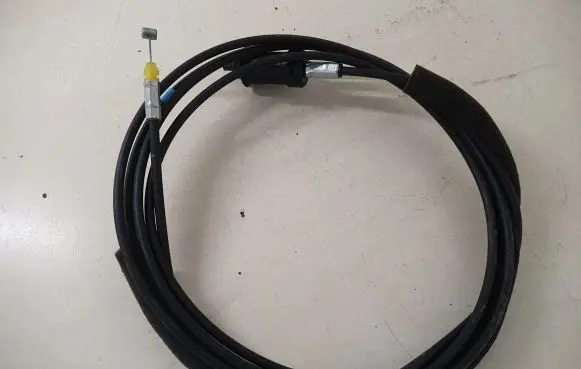 Subaru Outback (BS) Engine bonnet/hood lock release cable 