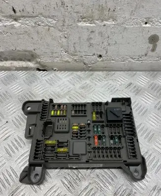 BMW X5 E70 Fuse module 518954021A 693168704