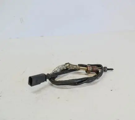 Volkswagen Touran I Oil temperature sensor 03L906088EC