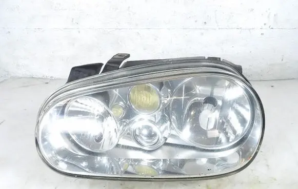 Volkswagen Golf IV Headlight/headlamp 1J1941015B
