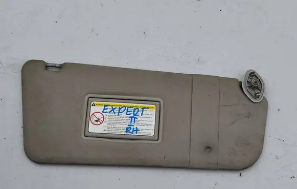 Sun visor