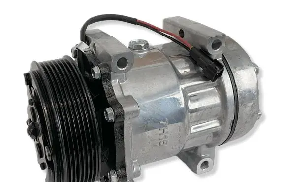 Land Rover Defender Air conditioning (A/C) compressor (pump) JPB500270