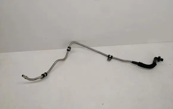Volvo XC60 Fuel injector supply line/pipe 32140026
