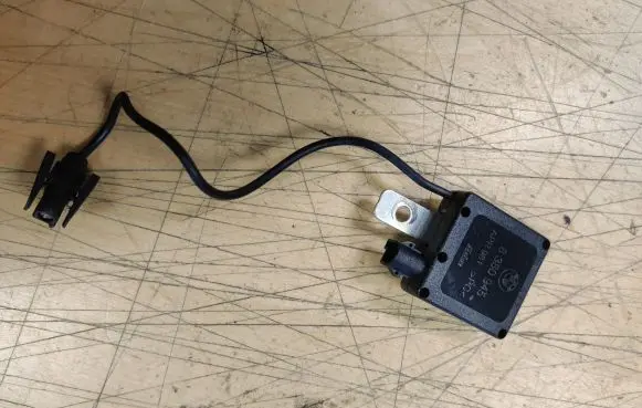 BMW X5 E53 Antenna control unit 8380945