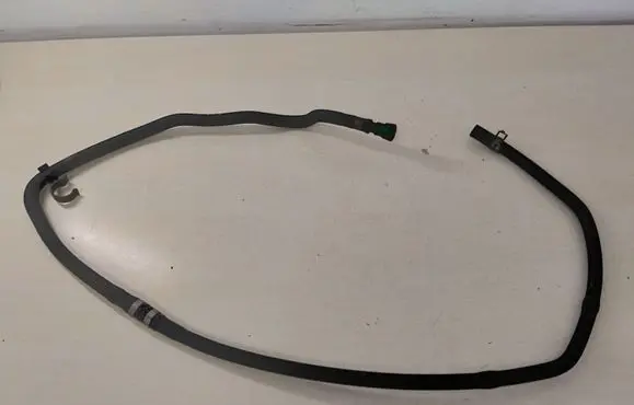 Volvo C30 Windshield washer fluid hose 