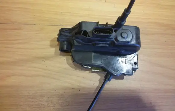 Renault Espace - Grand espace IV Front door lock 017973Z98