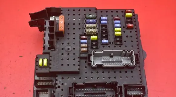 Volvo V70 Fuse box set 30728512