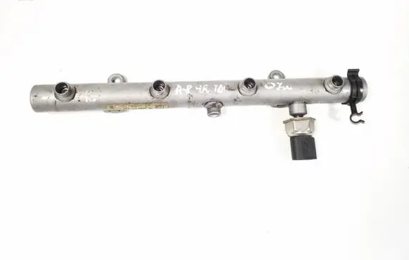 Audi A8 S8 D3 4E Fuel main line pipe 057130089K