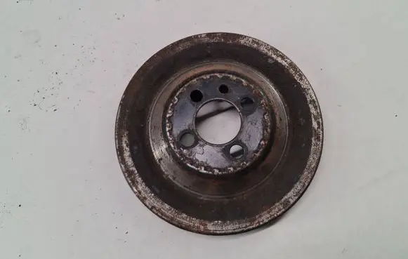 Volkswagen Golf II Power steering pump pulley 