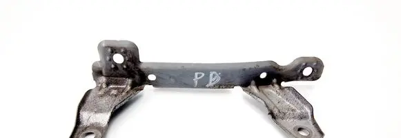 Mercedes-Benz E W211 Fender mounting bracket