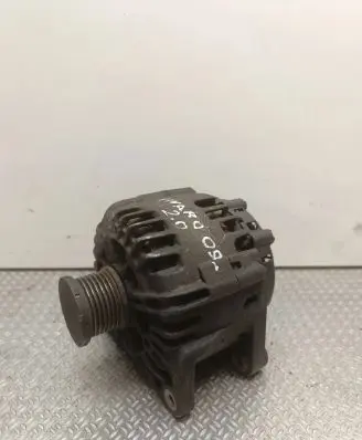 Opel Vivaro Generator/alternator 2542966E 8200404459E TG15C058