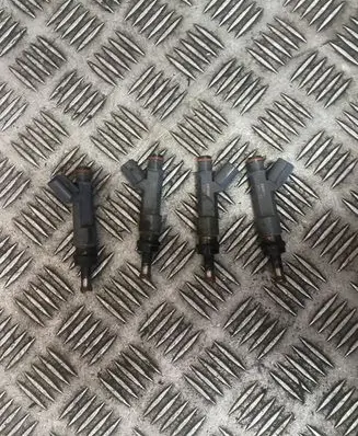 Toyota C-HR I Fuel injector 2325037080
