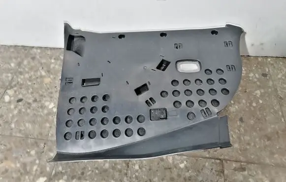 Mercedes-Benz E W212 Dashboard lower bottom trim panel A2126801007