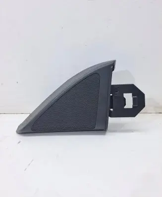 Audi A5 Sportback 8TA Front door speaker cover trim 8t8035423