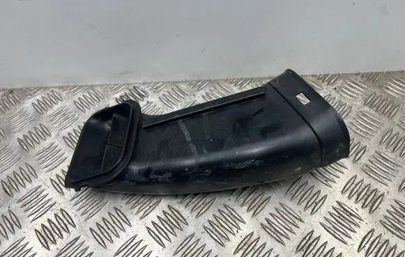 BMW 7 G11 G12 Air intake duct part 8617093
