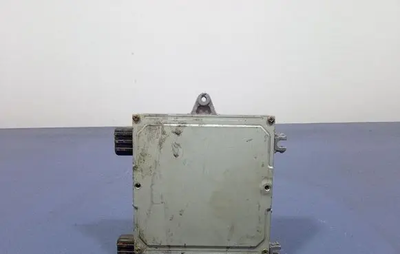 Honda CR-V Engine control unit/module ECU 37820PHKG21