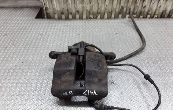 Mercedes-Benz B W245 Front brake caliper