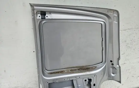 Volkswagen Transporter - Caravelle T6 Rear door