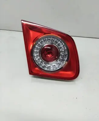 Volkswagen Jetta V Tailgate rear/tail lights 963151 1K5945093