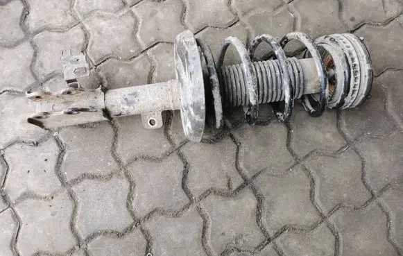 Peugeot 508 RXH Front shock absorber with coil spring 9676832380