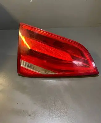 Audi A4 S4 B8 8K Tailgate rear/tail lights 166973