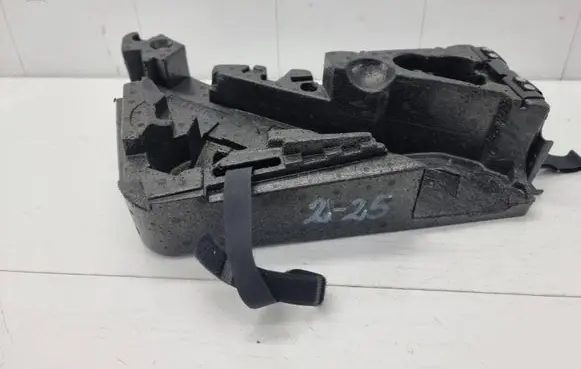Audi Q7 4L Tool box 4L0012112C