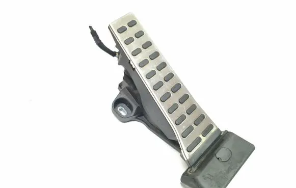 KIA Stinger Accelerator throttle pedal 32414400