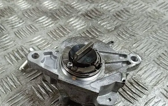 Vacuum pump