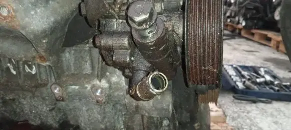 Toyota Avensis T250 Power steering pump
