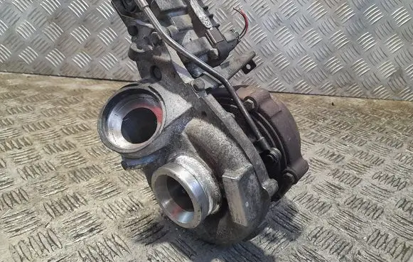 Mercedes-Benz C W204 Turbo A6460901080 752998 AL0043GTB17V