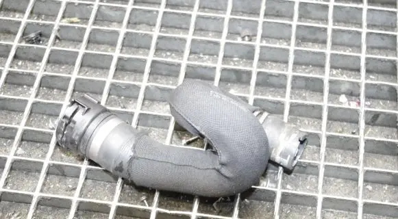 Audi A5 8T 8F Engine coolant pipe/hose 8K0121101L