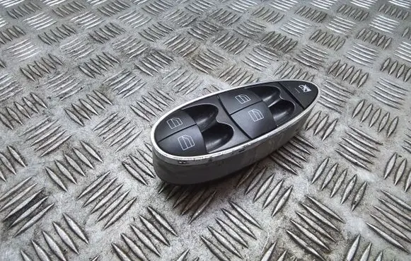 Mercedes-Benz E AMG W211 Electric window control switch A2118219951
