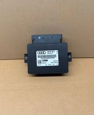 Audi A4 S4 B8 8K Hand brake control module 8K0907801E 0CBB8HCM92