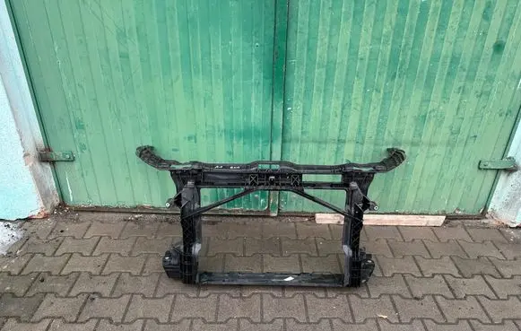 Audi A1 Radiator support slam panel 8XA805588 1389979X