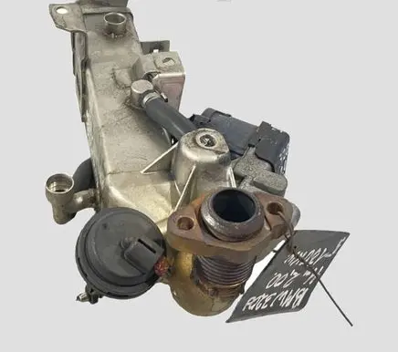 BMW 3 E90 E91 EGR valve cooler 7810751