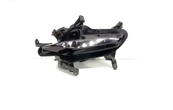 KIA Pro Cee'd III Front fog light 92202J7500