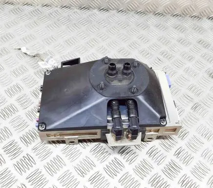 Tesla Model 3 Other devices 146577301D 146577200A