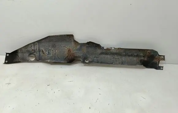 Mitsubishi 3000 GT Exhaust heat shield 