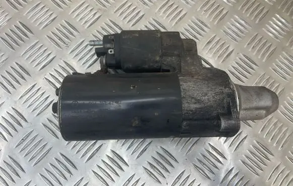 Mercedes-Benz C W203 Starter motor A0061516201