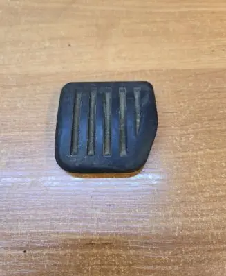 Volvo XC70 Accelerator throttle pedal 6G922457AA