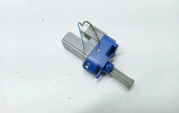 Mazda CX-5 Clutch pedal sensor BP4K