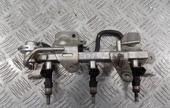 Renault Captur Fuel main line pipe