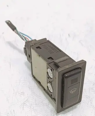 Toyota Avensis T250 Windscreen/window heater switch 156762