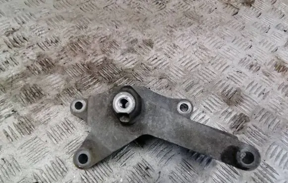 Ford C-MAX II Gearbox mounting bracket 8M517M125