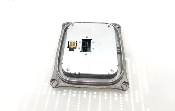 Peugeot 308 LED ballast control module 130732940300
