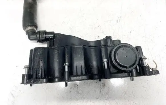Land Rover Discovery Sport Rocker cam cover G4D36J014BC G4D3-6J014-BC