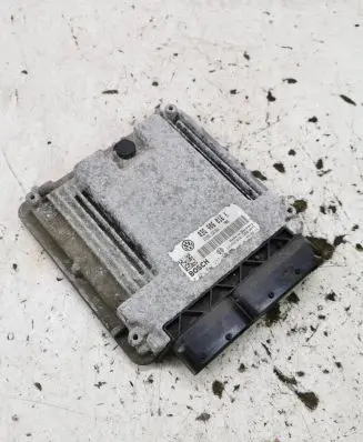 Skoda Octavia Mk2 (1Z) Engine control unit/module 03G906016K 1039S07818 146908
