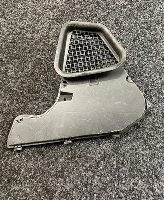 Mercedes-Benz SL R231 Other engine bay part A2318310105