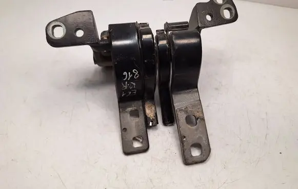 BMW 5 E60 E61 Tailgate/trunk/boot hinge 7061383 41627210667 41627175299